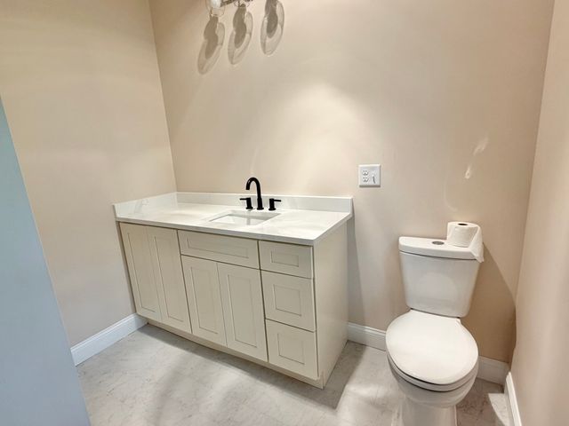 1 Antonellis Way, Wareham, MA 02558