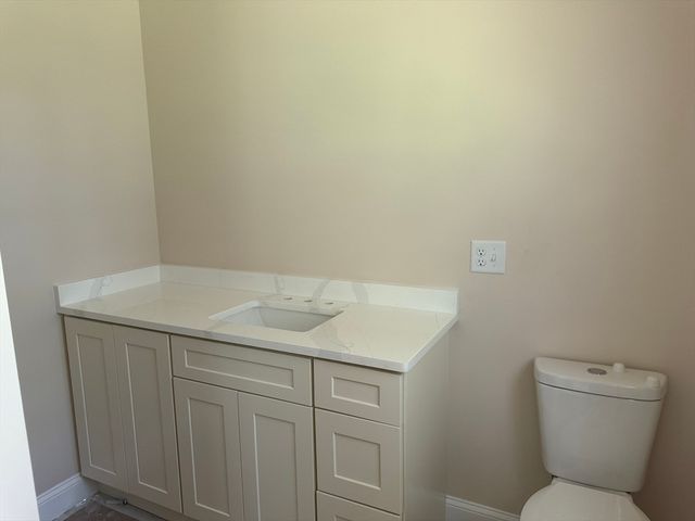 1 Antonellis Way, Wareham, MA 02558
