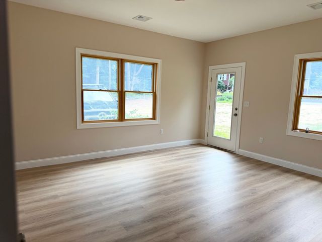 1 Antonellis Way, Wareham, MA 02558