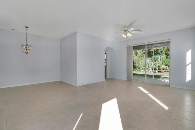 708 SW Rocky Bayou Terrace, Port St. Lucie, Port St Lucie, FL 34986