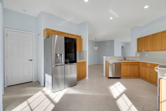 708 SW Rocky Bayou Terrace, Port St. Lucie, Port St Lucie, FL 34986