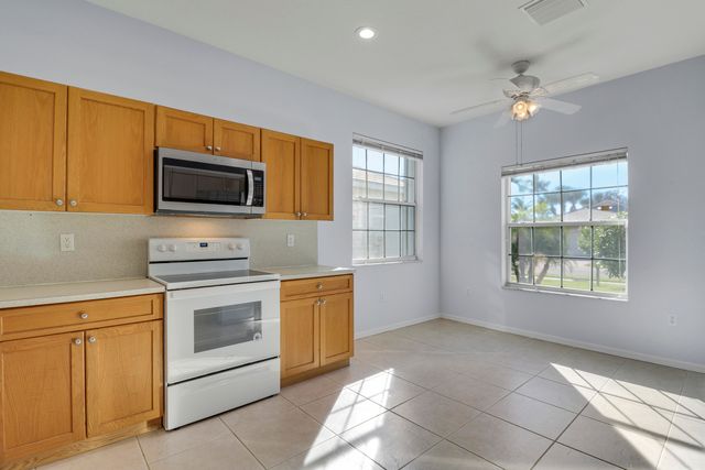 708 SW Rocky Bayou Terrace, Port St. Lucie, Port St Lucie, FL 34986
