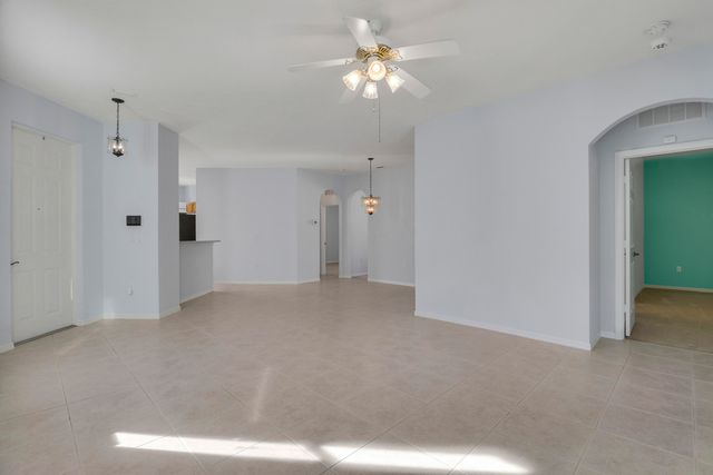 708 SW Rocky Bayou Terrace, Port St. Lucie, Port St Lucie, FL 34986