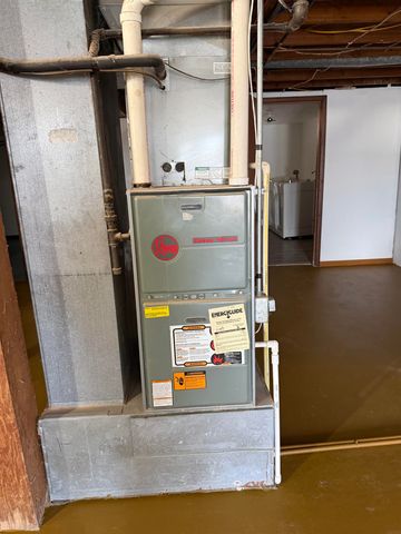 904 MILL Street, Traer, IA 50675