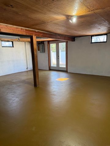 904 MILL Street, Traer, IA 50675