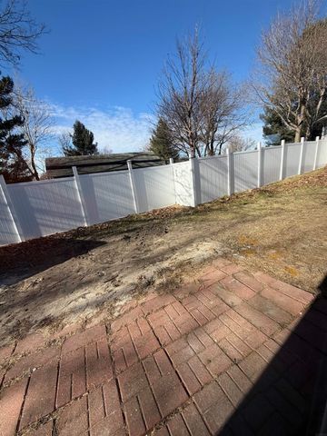 904 MILL Street, Traer, IA 50675