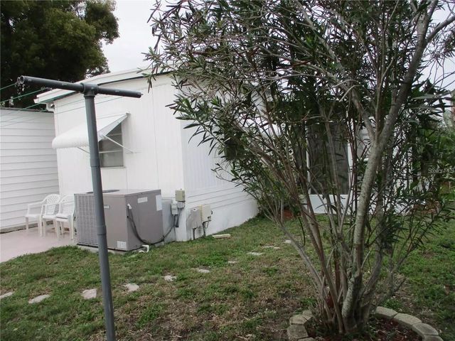 4024 REGGIE DR., Holiday, FL 34691