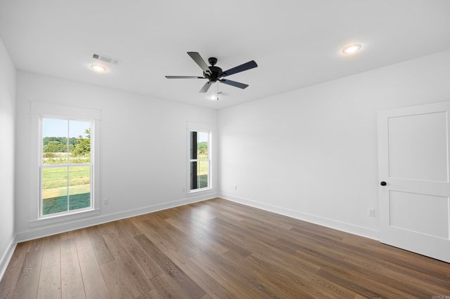 30 Sunny Drive, Morrilton, AR 72110