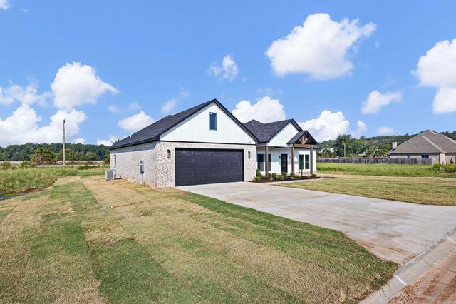 30 Sunny Drive, Morrilton, AR 72110