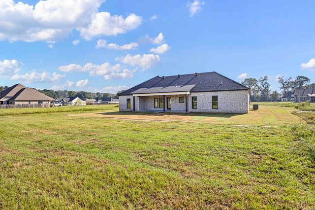 30 Sunny Drive, Morrilton, AR 72110