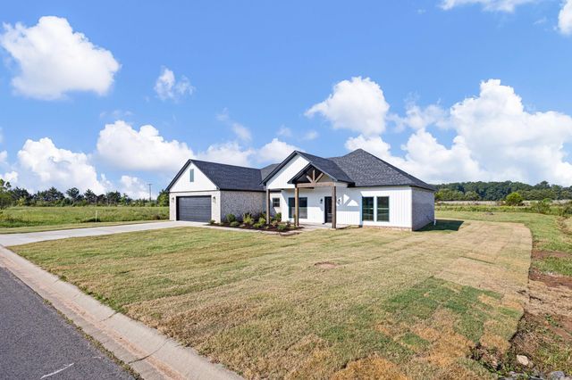 30 Sunny Drive, Morrilton, AR 72110