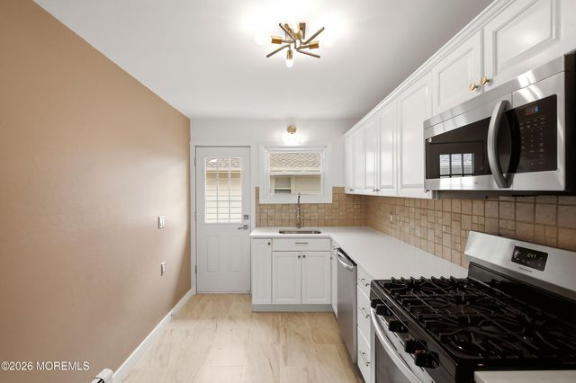 76 Mount Fairweather Lane, Toms River, NJ 08753