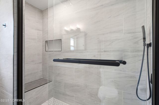 76 Mount Fairweather Lane, Toms River, NJ 08753