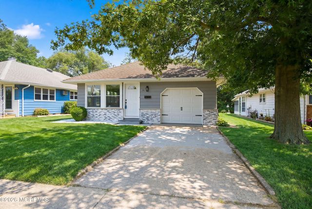 76 Mount Fairweather Lane, Toms River, NJ 08753