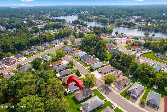 76 Mount Fairweather Lane, Toms River, NJ 08753