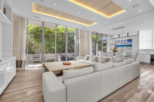 9501 Collins Ave 1, Surfside, FL 33154