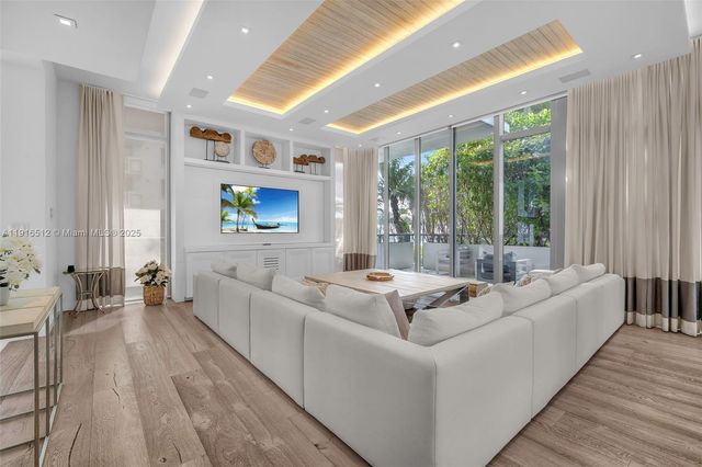 9501 Collins Ave 1, Surfside, FL 33154