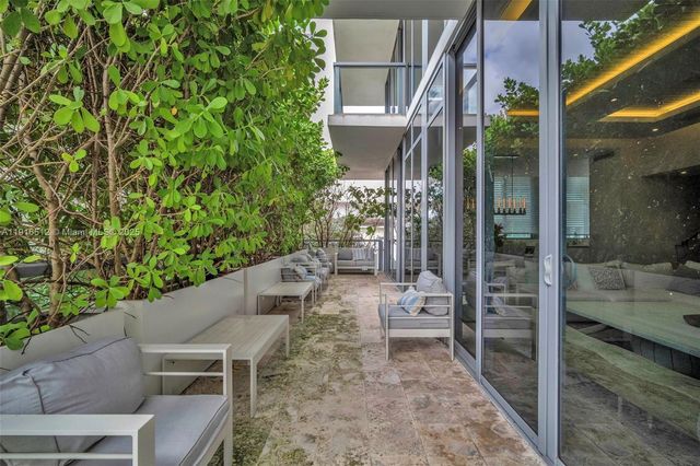 9501 Collins Ave 1, Surfside, FL 33154