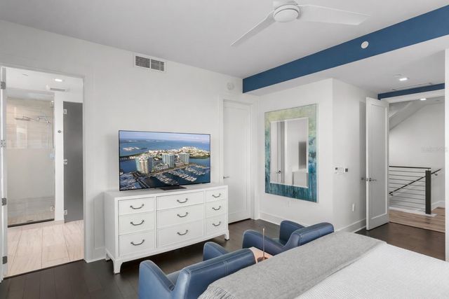 5142 MARINA WAY, Tampa, FL 33611