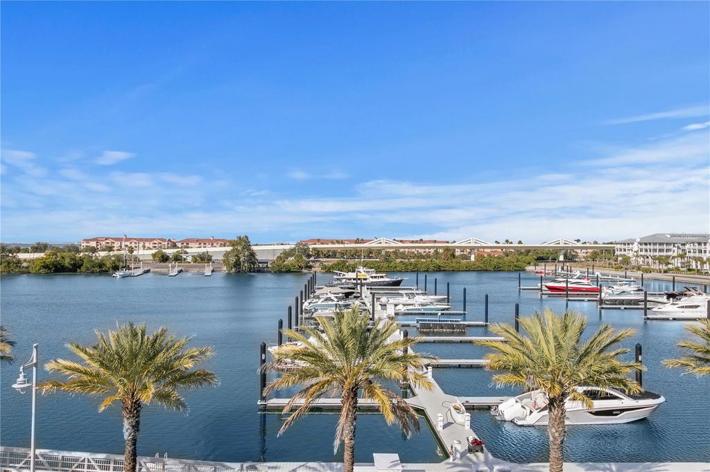 Image 25 of property listing at 5142 MARINA WAY, Tampa, FL 33611