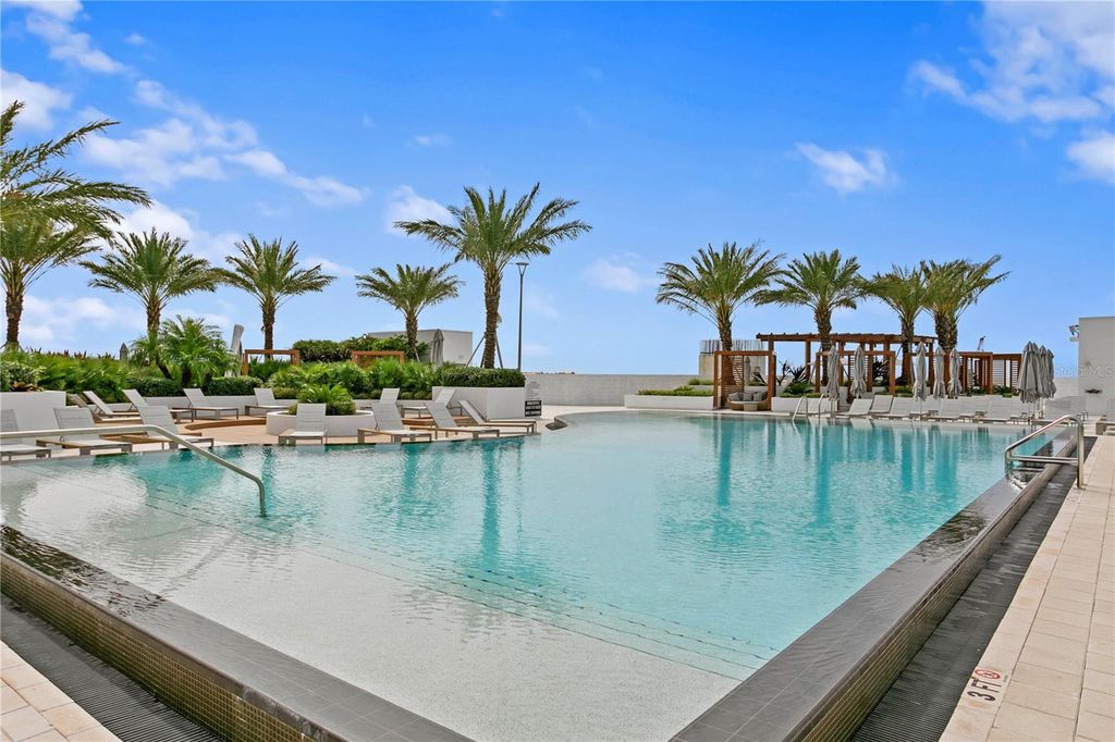 Image 48 of property listing at 5142 MARINA WAY, Tampa, FL 33611