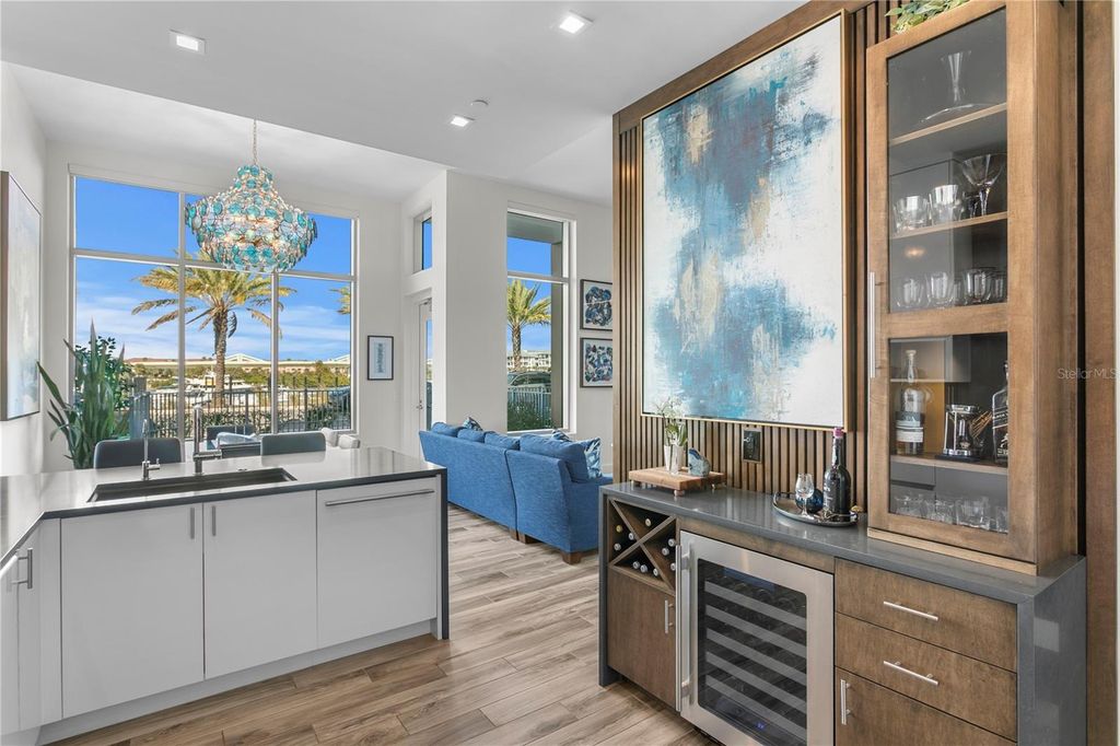 Image 9 of property listing at 5142 MARINA WAY, Tampa, FL 33611