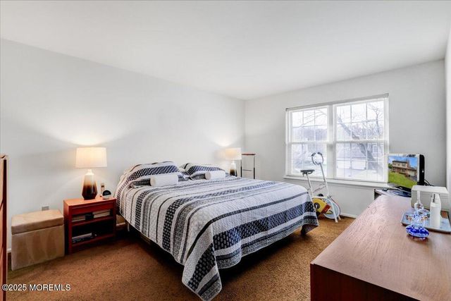 3 Abilene Lane, Manalapan, NJ 07726