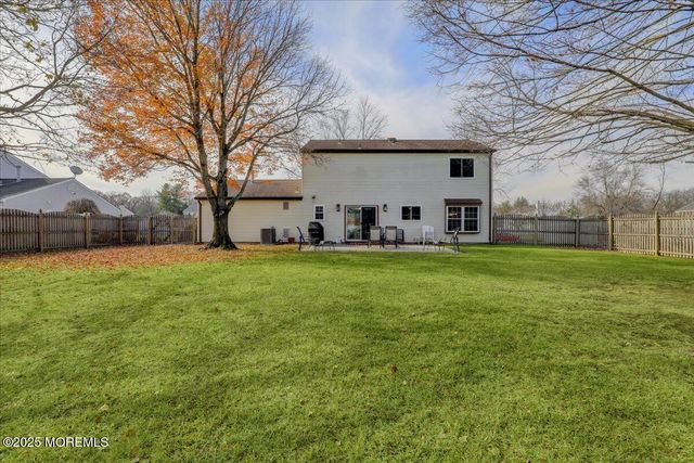 3 Abilene Lane, Manalapan, NJ 07726