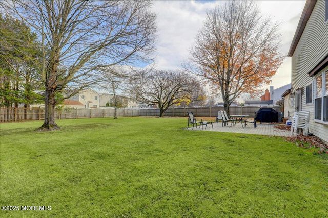 3 Abilene Lane, Manalapan, NJ 07726