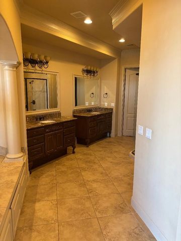 563 Rockingham Drive, Irving, TX 75063