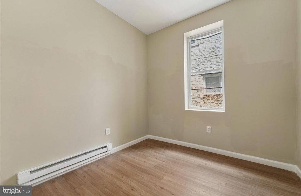 7018 WOODLAND AVE, PHILADELPHIA, PA 19142 — photo 2
