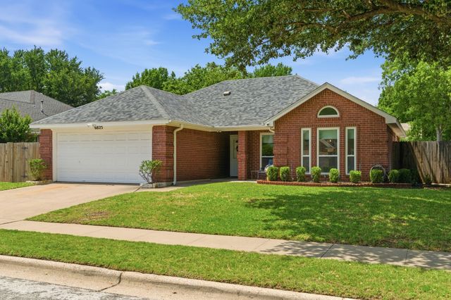 6825 Wooddale Drive, Watauga, TX 76148