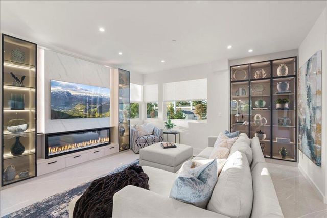 22540 Stevens Creek Boulevard, Cupertino, CA 95014