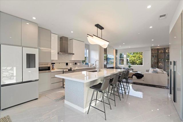 22540 Stevens Creek Boulevard, Cupertino, CA 95014