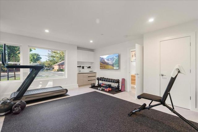 22540 Stevens Creek Boulevard, Cupertino, CA 95014