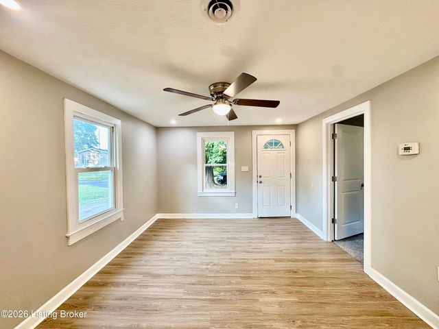 1524 Hargan St, Radcliff, KY 40160