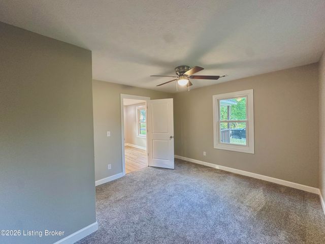 1524 Hargan St, Radcliff, KY 40160