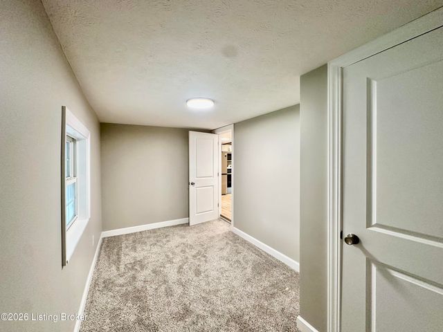 1524 Hargan St, Radcliff, KY 40160