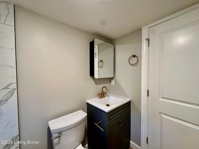 1524 Hargan St, Radcliff, KY 40160