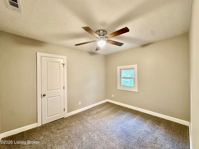 1524 Hargan St, Radcliff, KY 40160