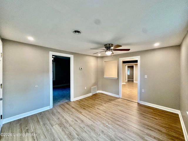 1524 Hargan St, Radcliff, KY 40160