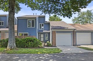 2140 Fort Harrods Drive 23, Lexington, KY 40513
