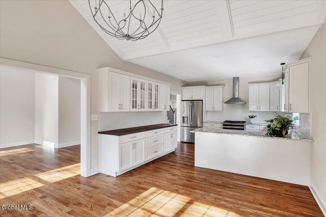 518 Pinewoods Avenue, Brunswick, NY 12180