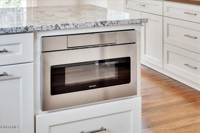 518 Pinewoods Avenue, Brunswick, NY 12180