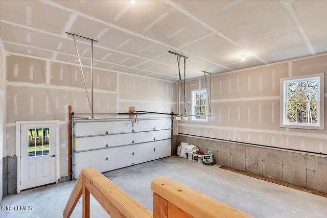 518 Pinewoods Avenue, Brunswick, NY 12180