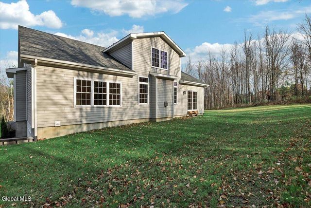 518 Pinewoods Avenue, Brunswick, NY 12180