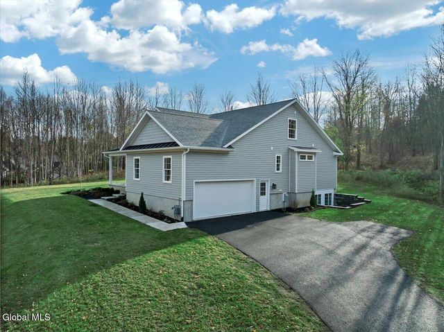 518 Pinewoods Avenue, Brunswick, NY 12180