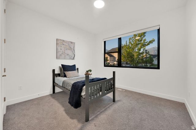 6319 W SUTHERLAND DR, Highland, UT 84003
