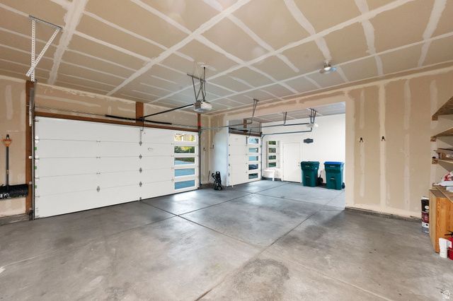 6319 W SUTHERLAND DR, Highland, UT 84003