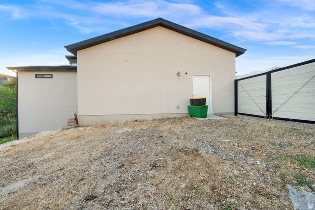6319 W SUTHERLAND DR, Highland, UT 84003